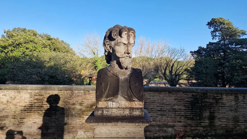 Bust of Amadeus V of Savoy in Pincio gardens