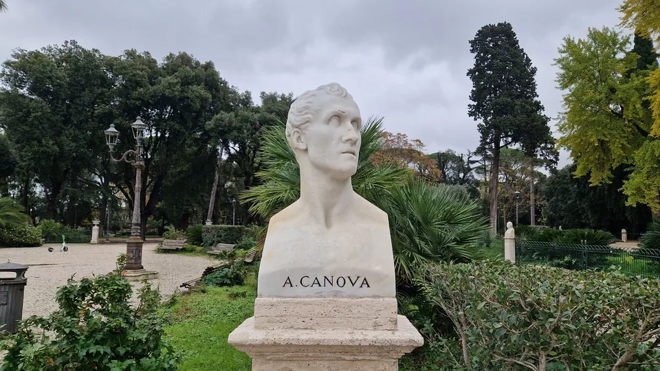 Bust of Antonio Canova in Pincio gardens