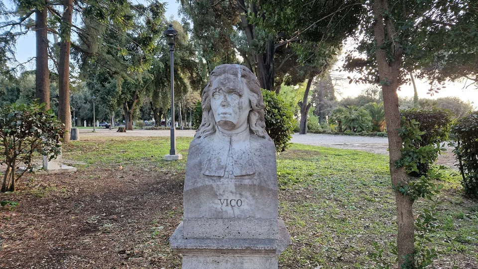 Bust of Giambattista Vico in Pincio gardens