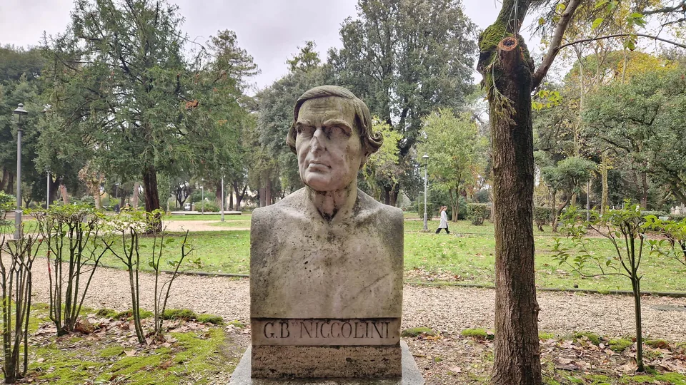 Bust of Giovanni Battista Niccolini in Pincio gardens