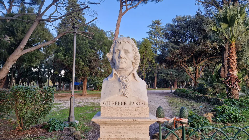 Bust of Giuseppe Parini in Pincio gardens
