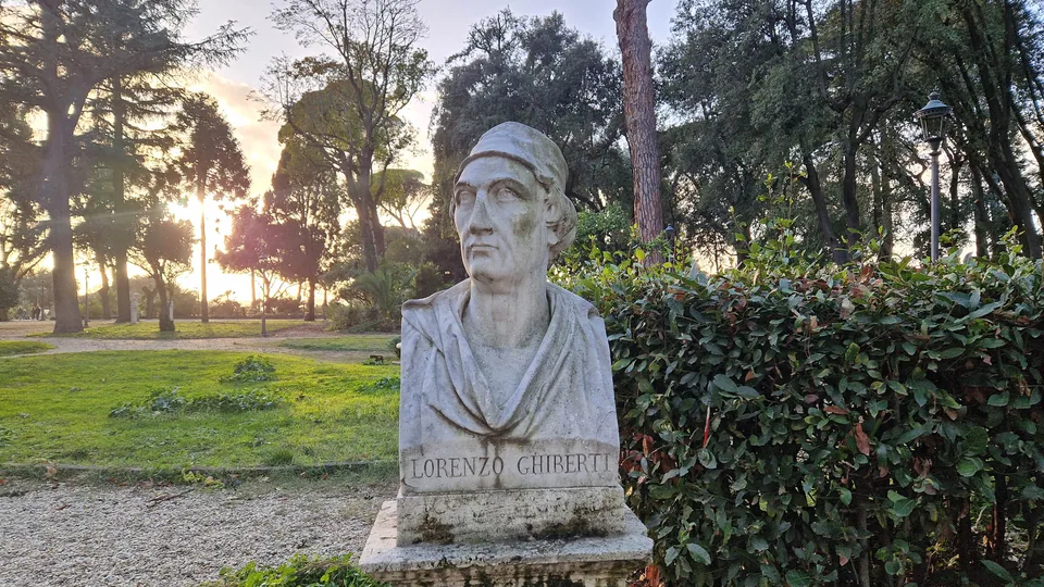 Bust of Lorenzo Ghiberti in Pincio gardens