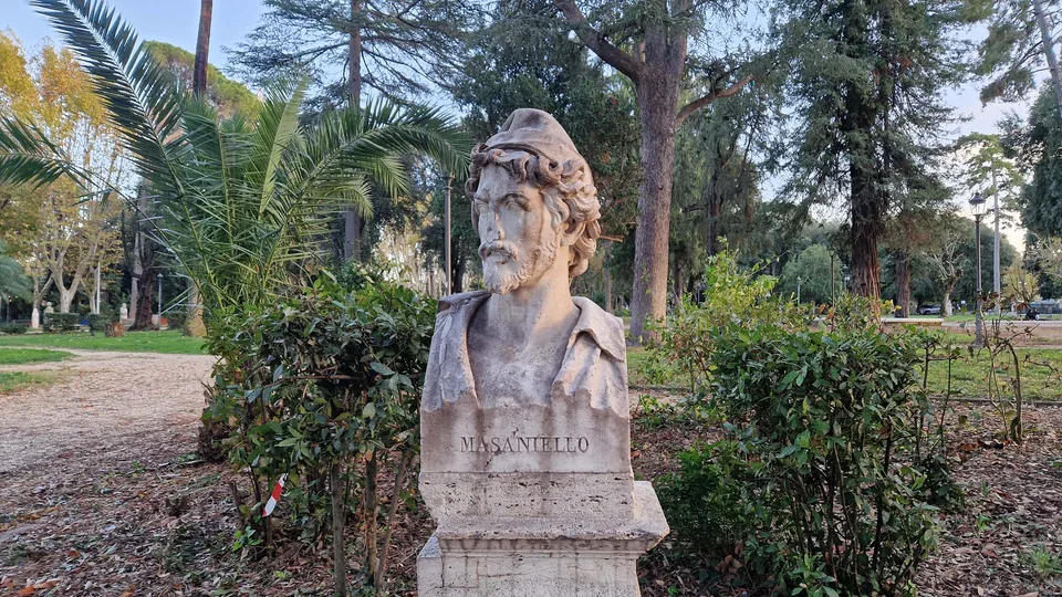 Bust of Masaniello in Pincio gardens