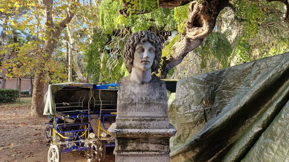 Bust of Virgil in Pincio gardens